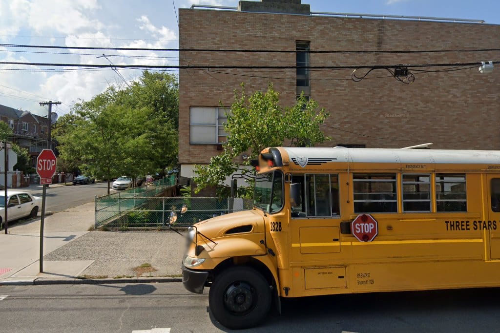 Yeshiva Ateres Yisroel School
