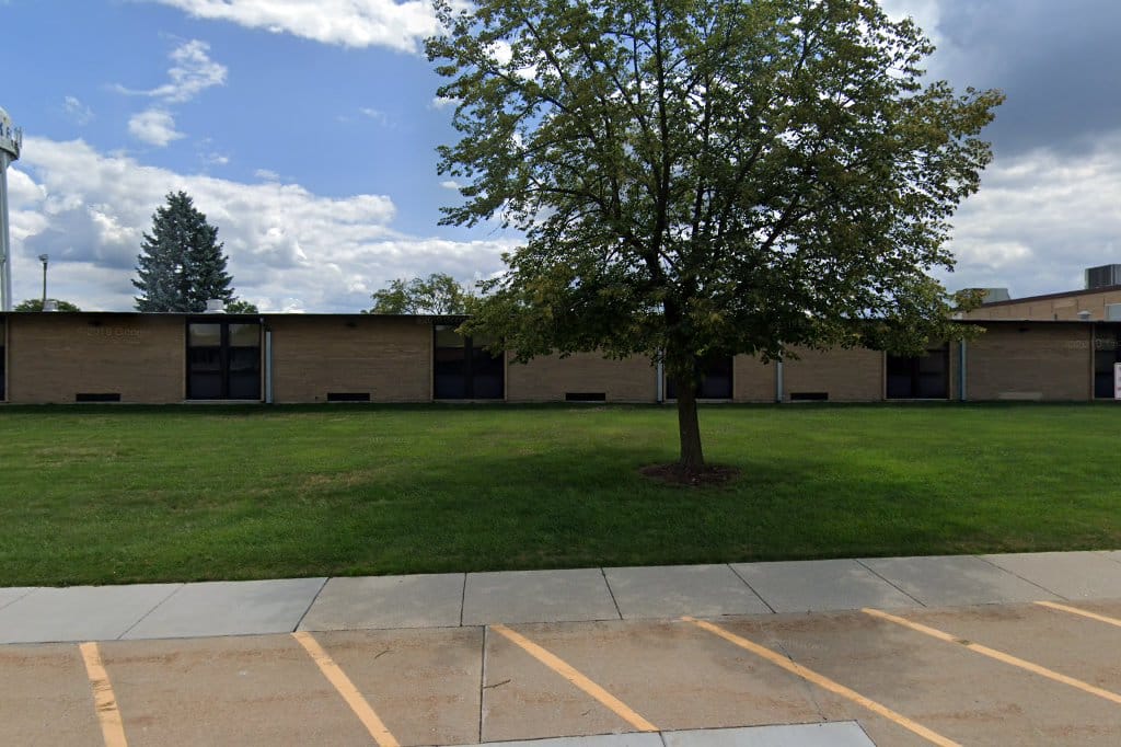 Lee R Foster Elementary School