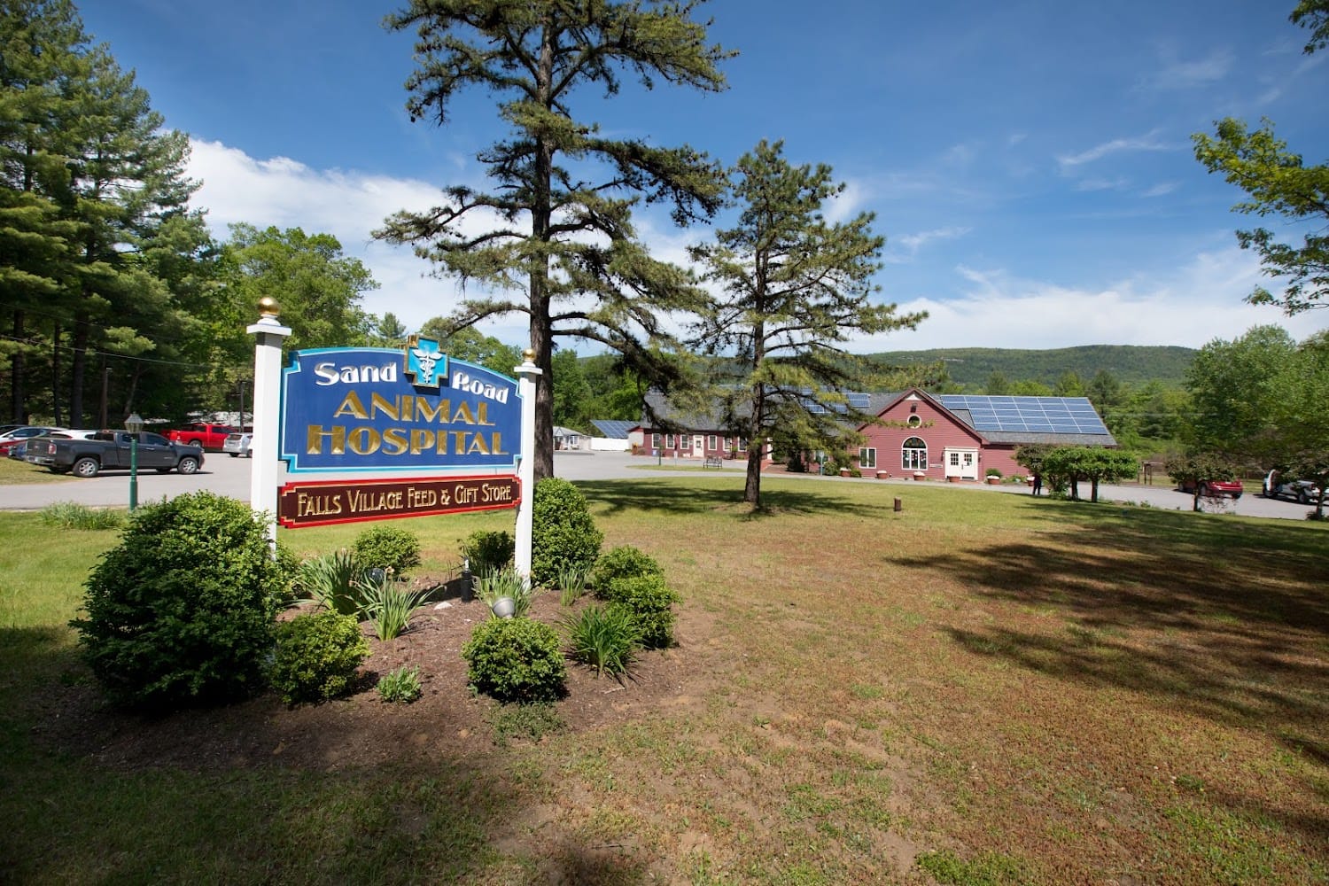 Sand Road Animal Hospital