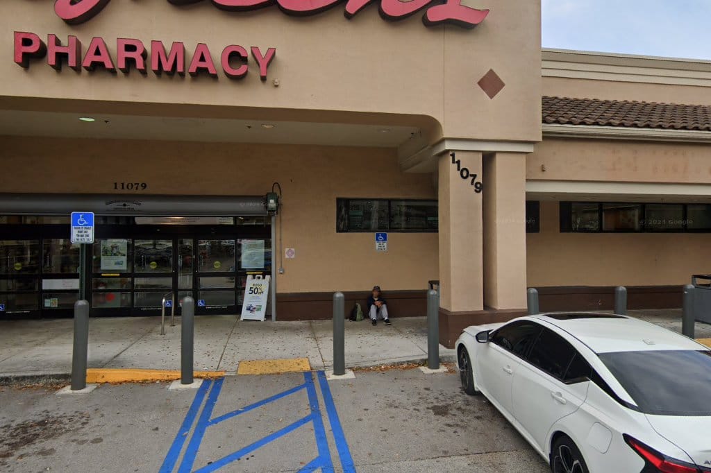 Walgreens Pharmacy