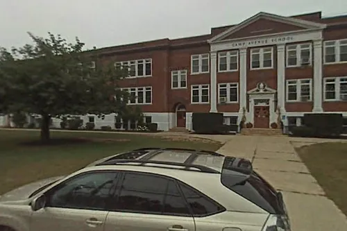 Camp Avenue School