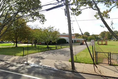 Stewart Manor Elementary School