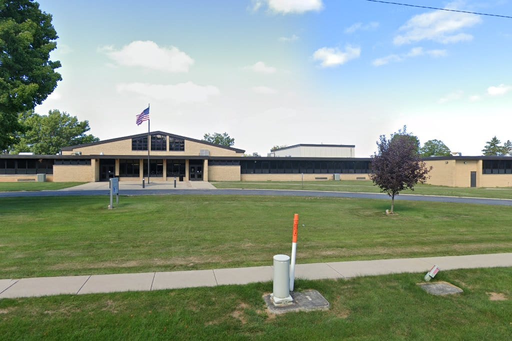Hiawatha Elementary School Pre-K-8