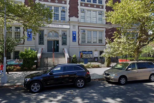 PS 748 Brooklyn School For Global Scholars
