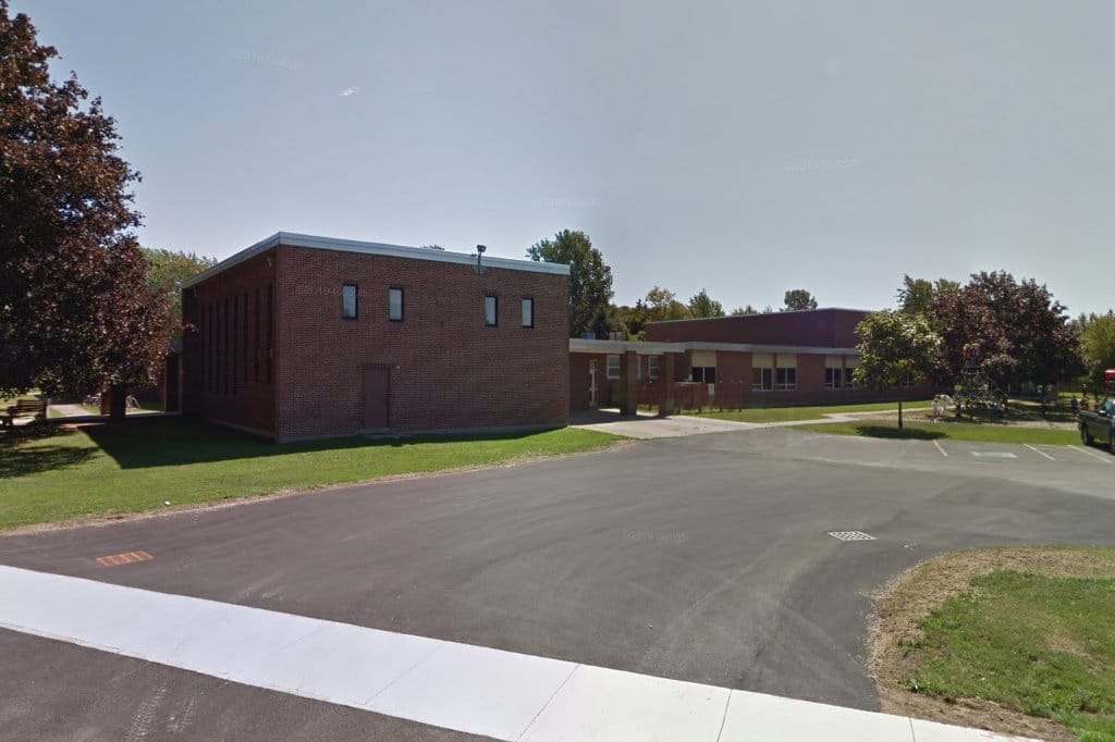 Knickerbocker School