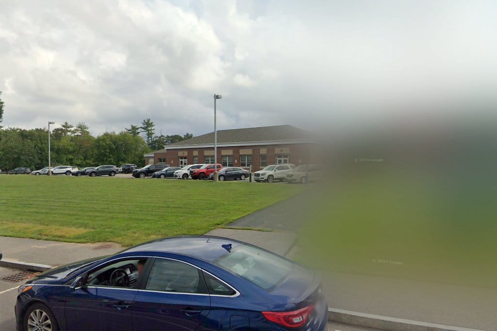 Everett W Robinson School