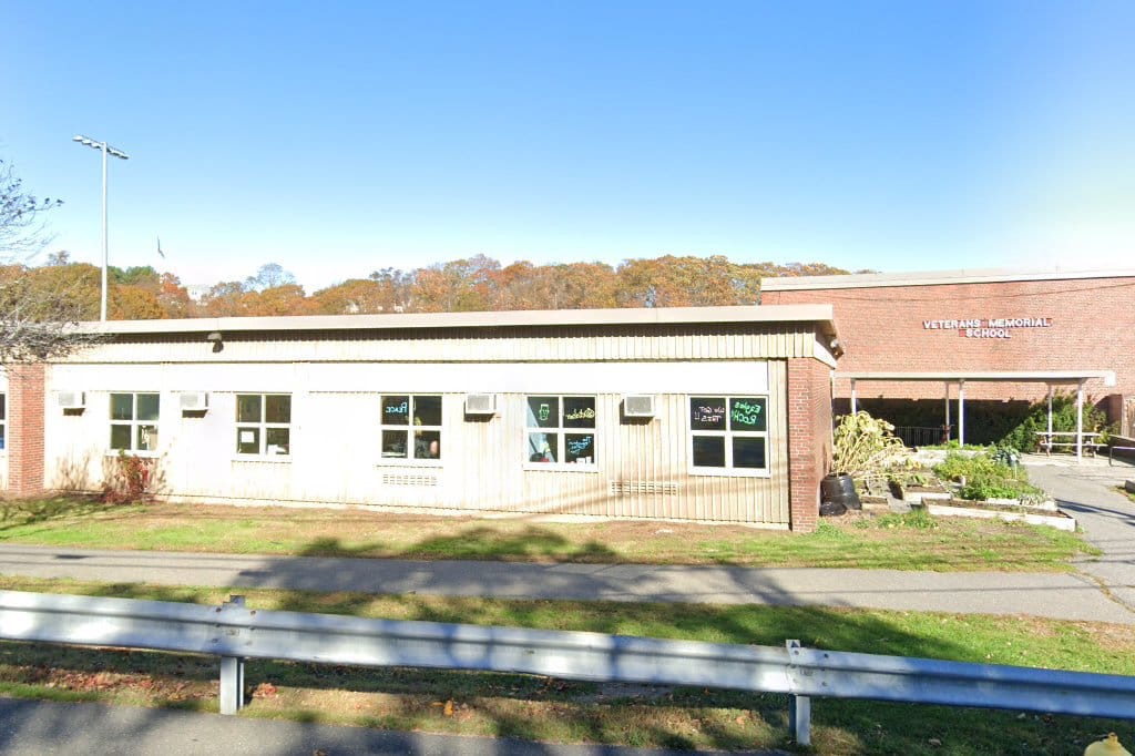 Veterans Memorial Elementary