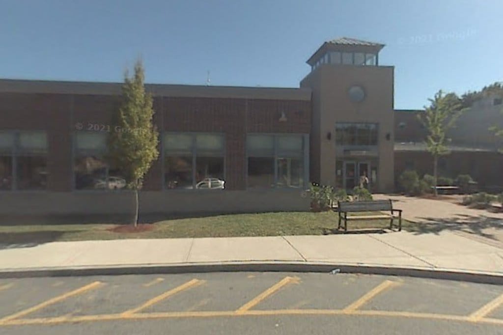 Veterans Memorial Elementary School