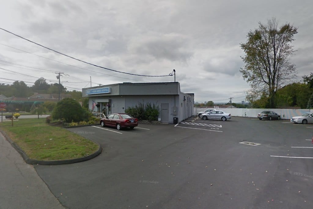 VCA Foxon Animal Hospital
