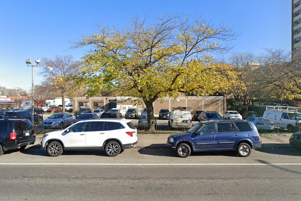 PS 4 Maurice Wollin School
