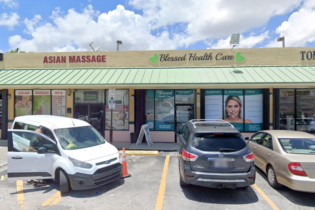 Castilla 87 Pharmacy