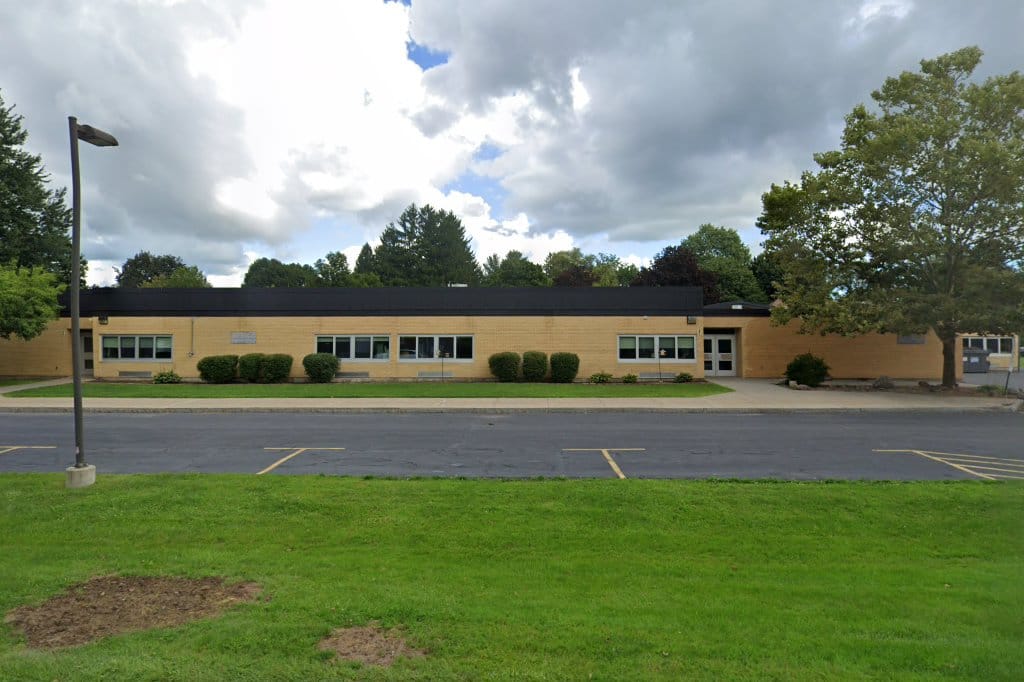 Seneca Street Elementary School