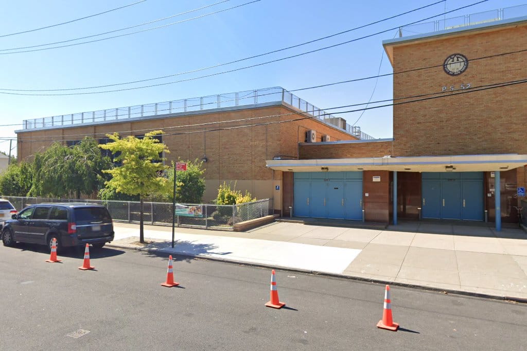 PS 52 School