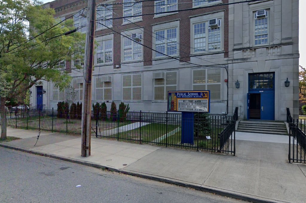 PS 5 Huguenot School