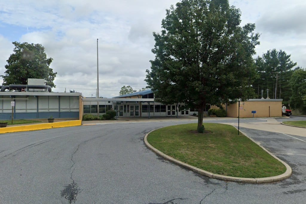 Lewistown Elementary School