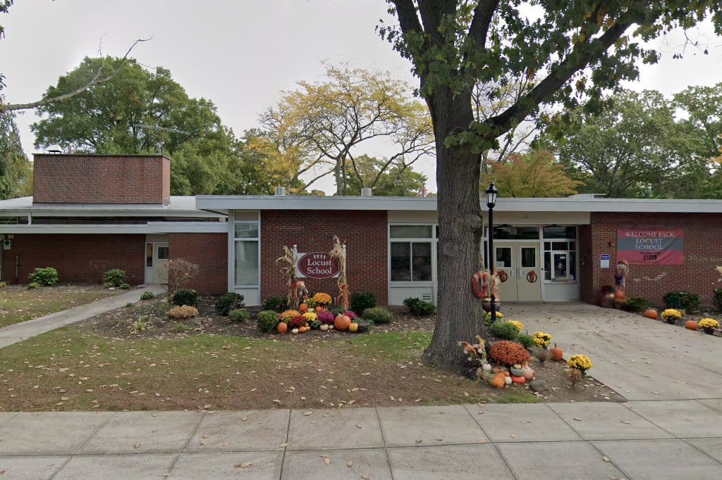 Locust School