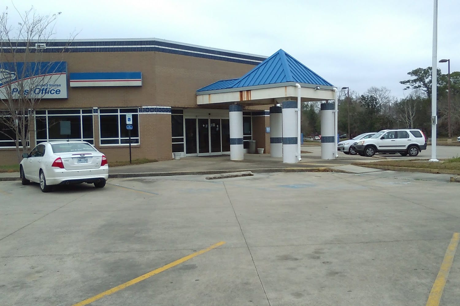 Moss Point Passport Office
