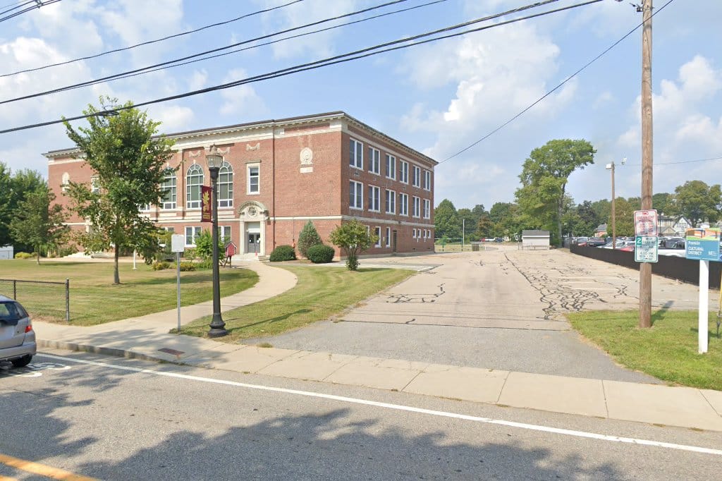 Davis Thayer School