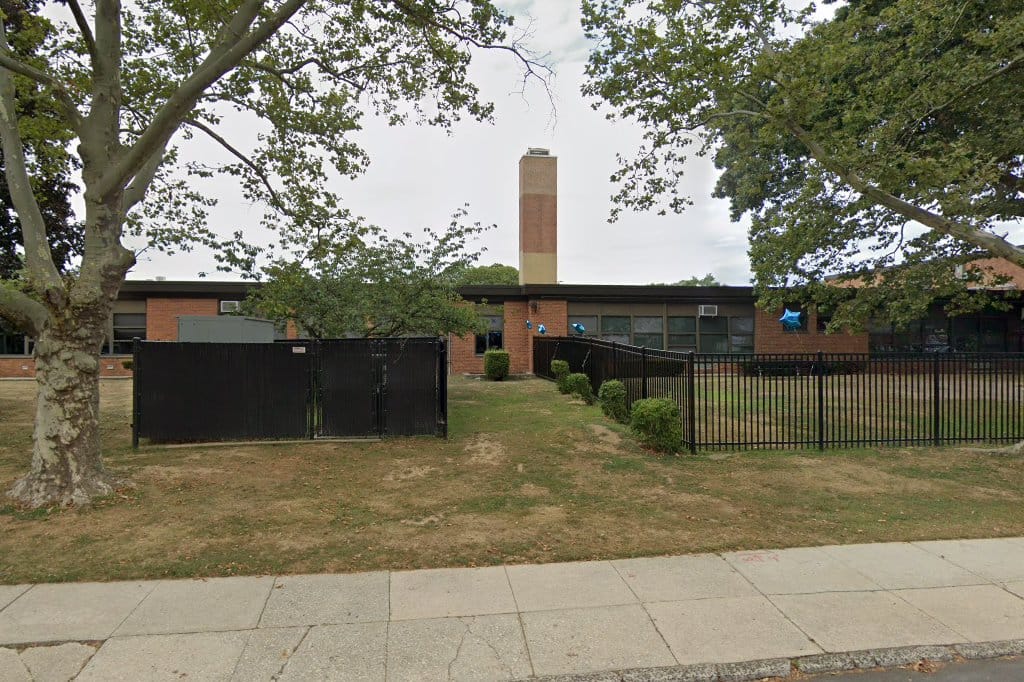 Willow Road School