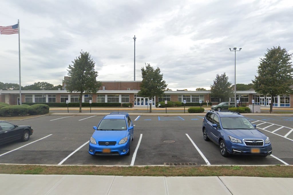 Grundy Avenue School