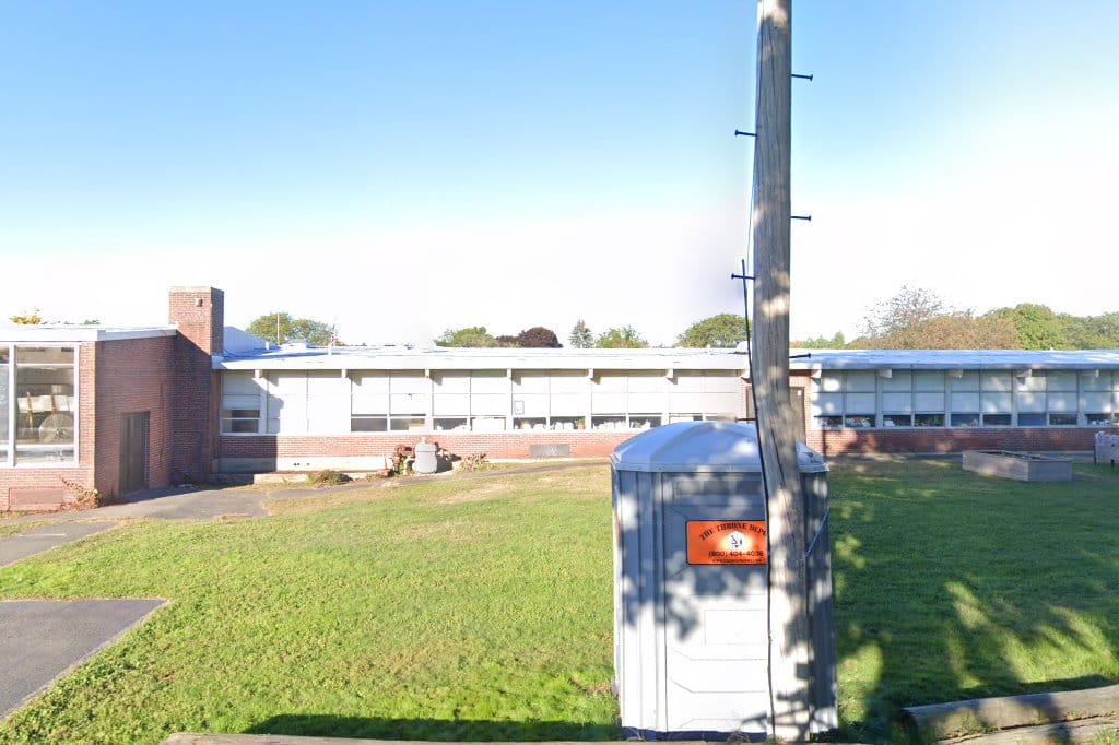 Eveleth School