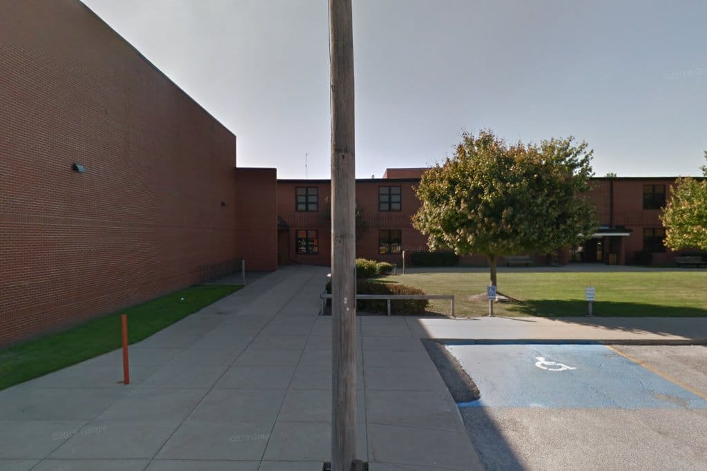 Carlinville Middle School