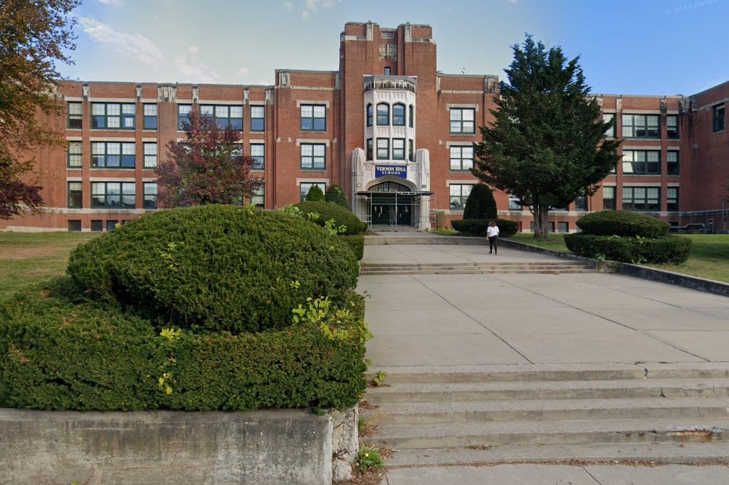 Vernon Hill School
