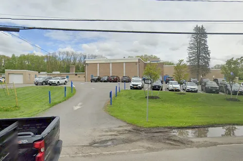 Forts Ferry School