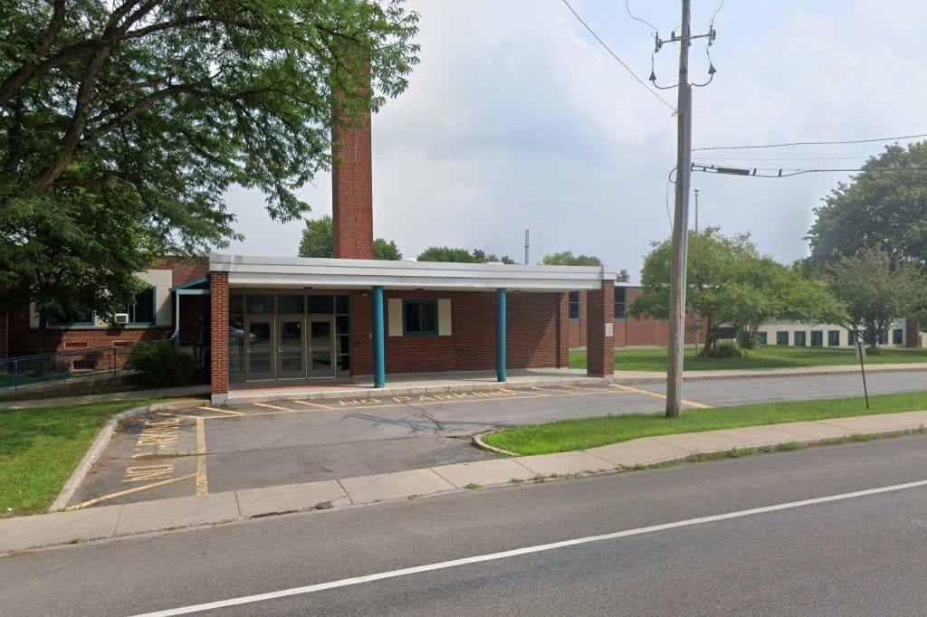 Moses Dewitt Elementary School