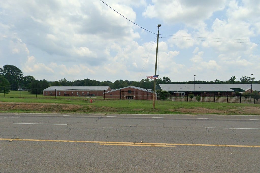 Leake Central Elementary School