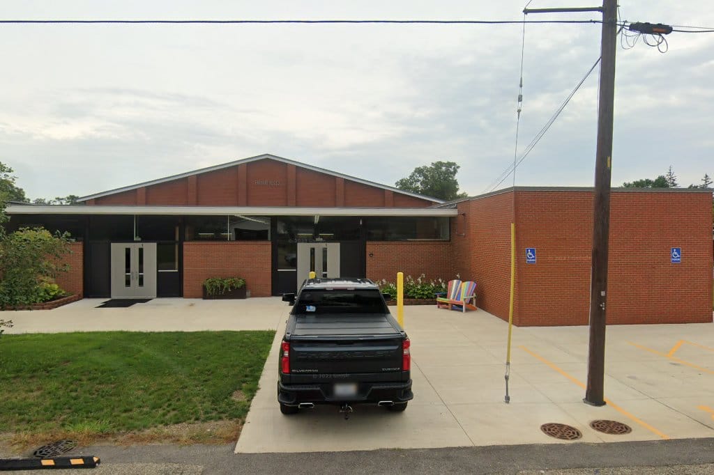 Brimfield Grade School
