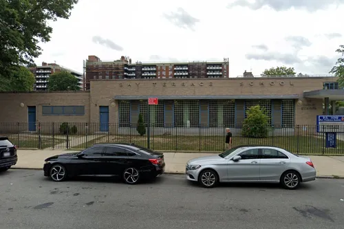 PS 169 Bay Terrace School