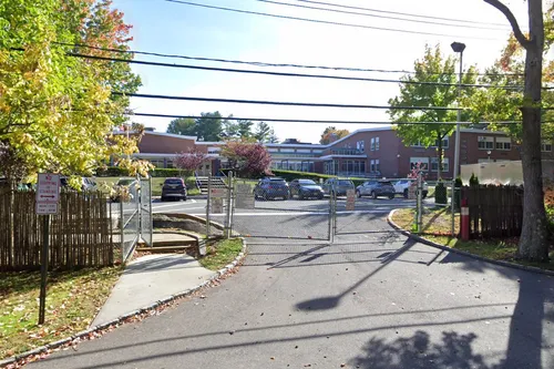 John F Kennedy School