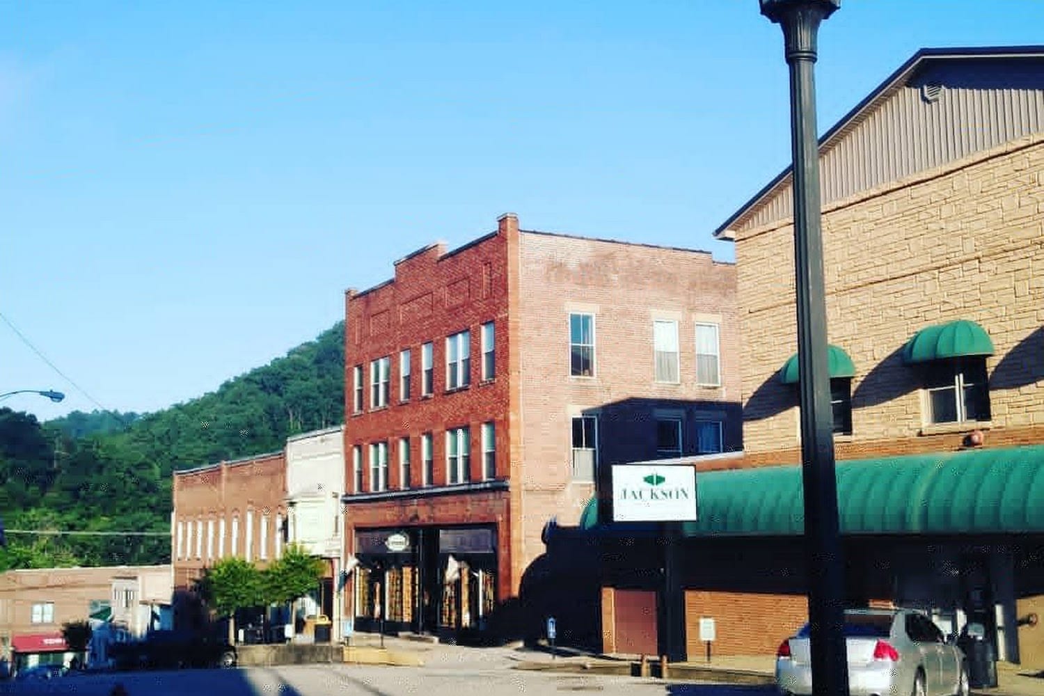 Breathitt County Circuit Court Clerk's Office