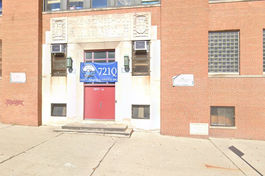 PS 330 School