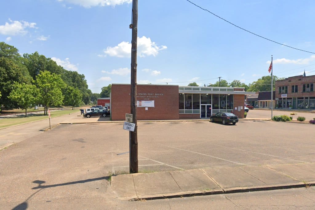 Senatobia Passport Office