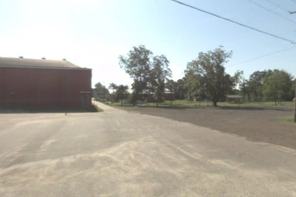 Buckatunna School
