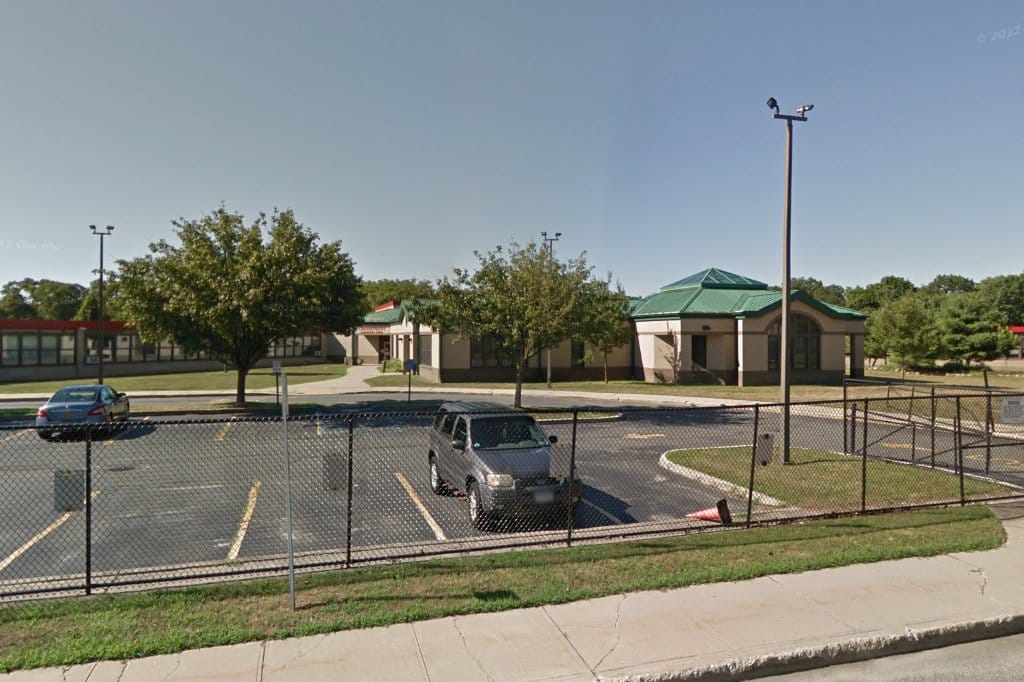 Connetquot Elementary School