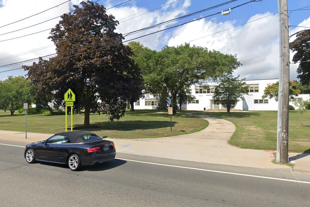 Amityville Memorial High School