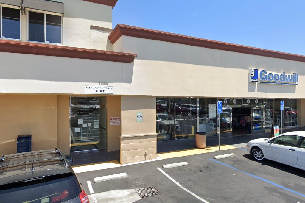 Goodwill Manhattan Beach