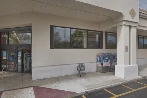 Walgreens Pharmacy