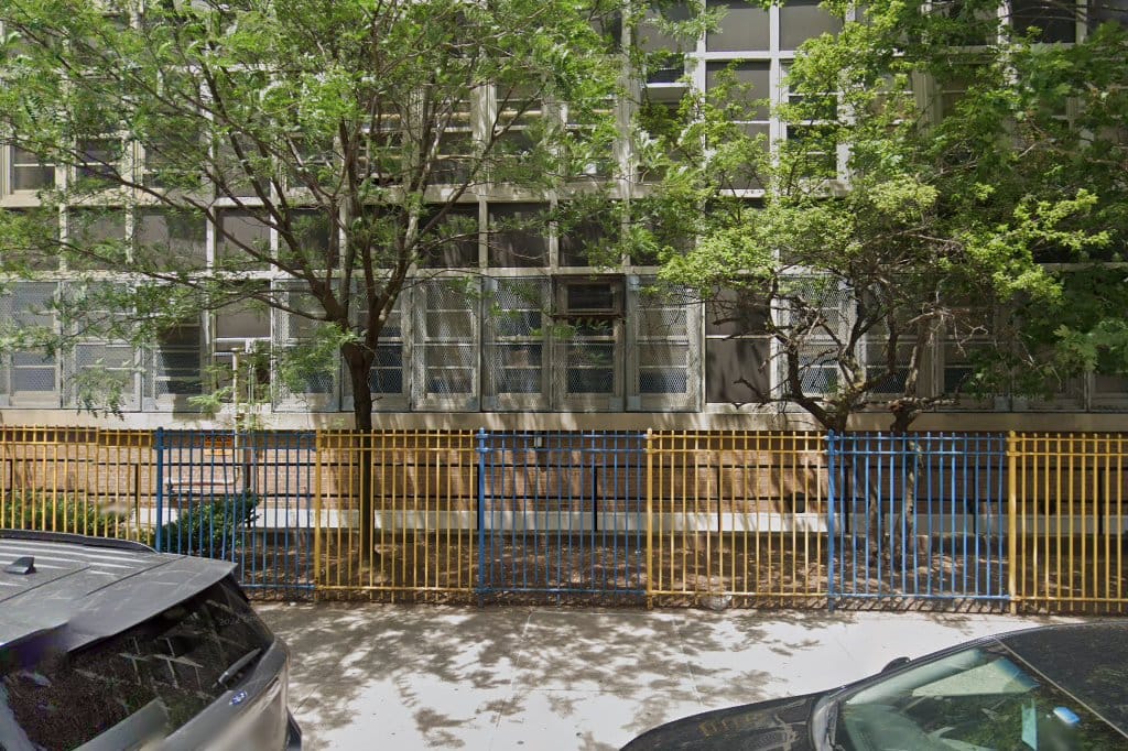 PS 140 School