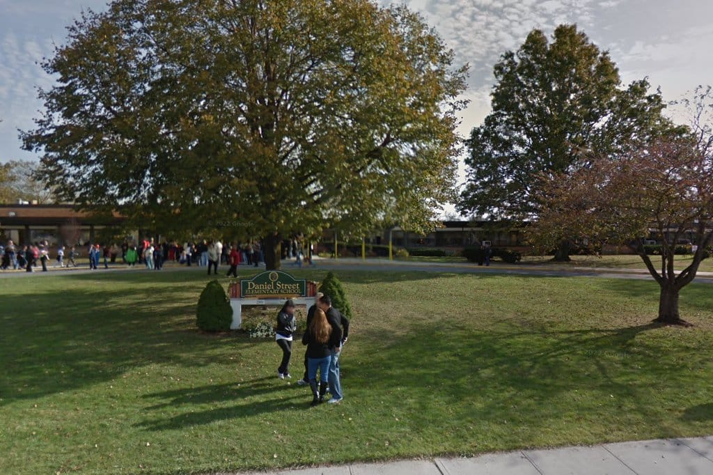 Daniel Street School