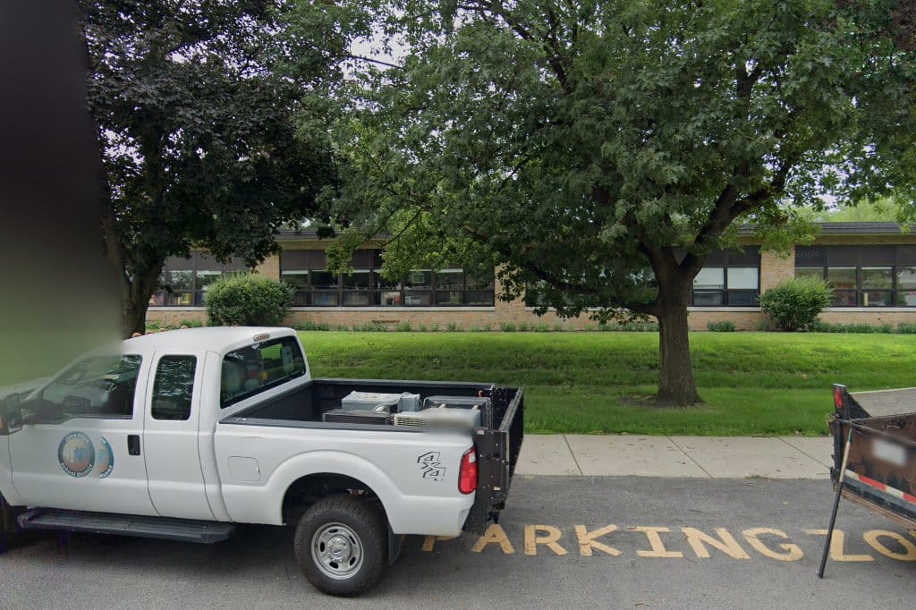 Forest Glen Elementary School