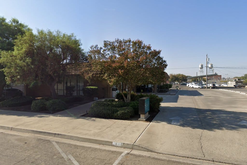 Reedley Branch Library