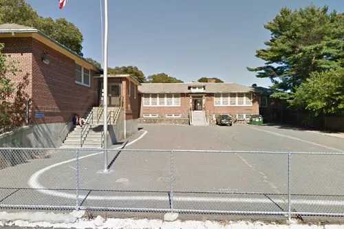 Lynn Woods School