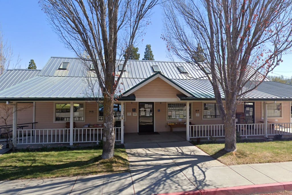 Etna Branch Library
