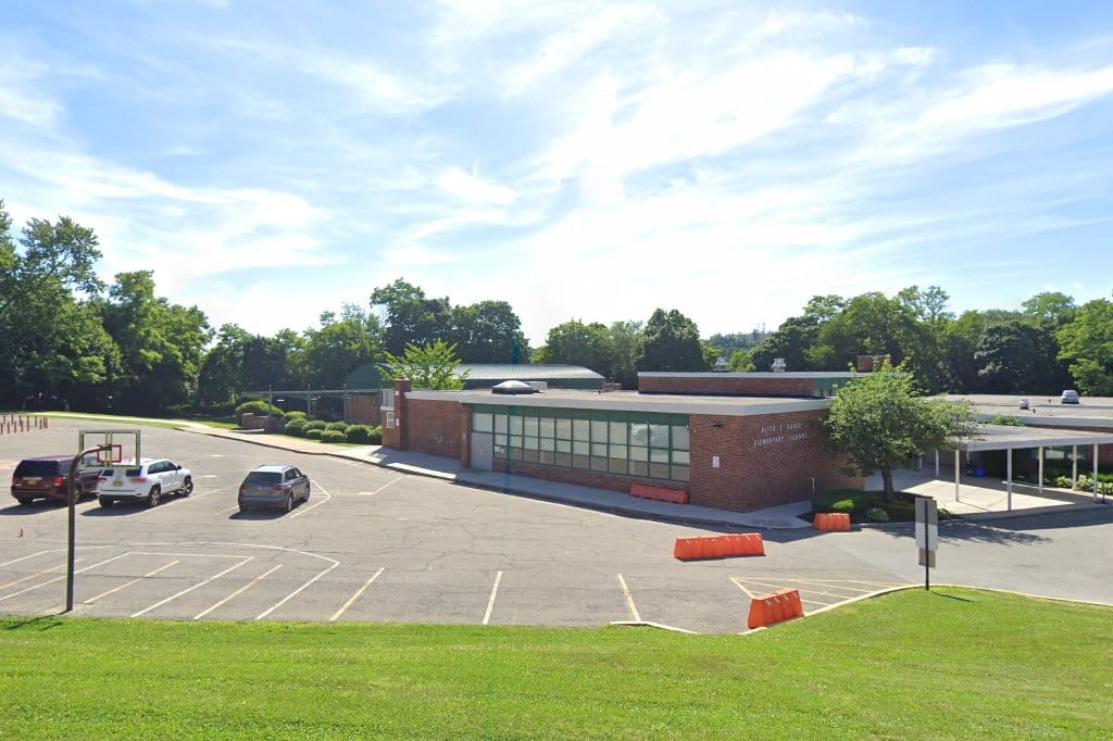 Elmsford Union Free School District: Alice E Grady Elementary School
