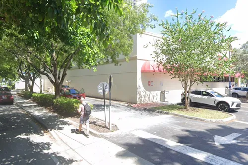 Walgreens Pharmacy
