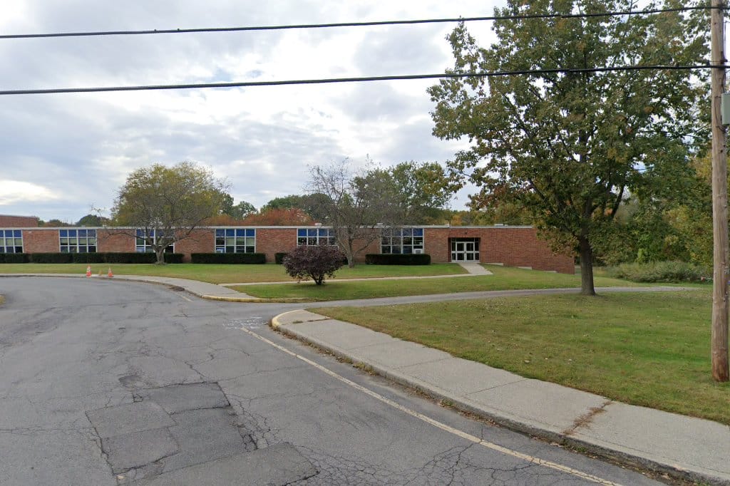 Maple Hill School